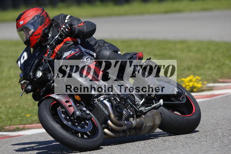 /Archiv-2024/29 12.06.2024 MOTO.CH Track Day ADR/Gruppe blau/90